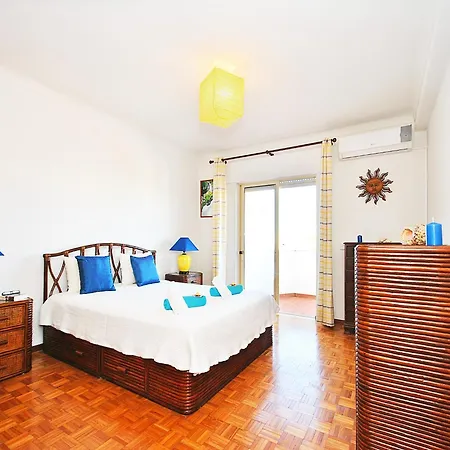 Апартаменты Apartment For 4 People With Shared Pool *