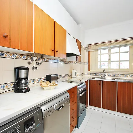 Apartment For 4 People With Shared Pool Apartment Albufeira